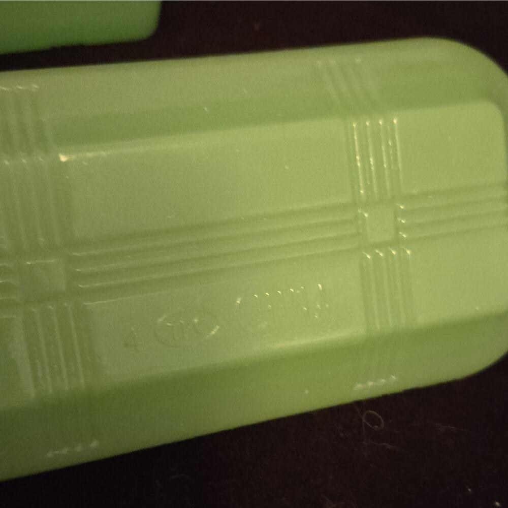 TableCraft Jadeite Green Glass Butter Dish Ribbed Lidded Cover TPC China Retro - Picture 3 of 3